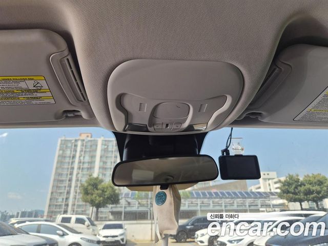 JEEP 레니게이드 2.4 리미티드 AWD 2018 - photo 16 - Import Corée du Sud | International Cars