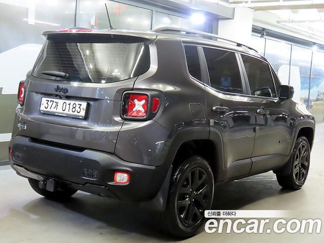 JEEP 레니게이드 2.0 디젤 론지튜드 블랙 Edition AWD 2016 - photo 4 - Import Corée du Sud | International Cars