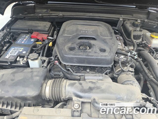 JEEP 랭글러 (JL) 2.0 루비콘 파워 탑 4도어 2021 - photo 6 - Import Corée du Sud | International Cars