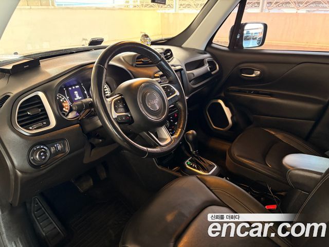 JEEP 레니게이드 2.4 론지튜드 하이 2018 - photo 14 - Import Corée du Sud | International Cars