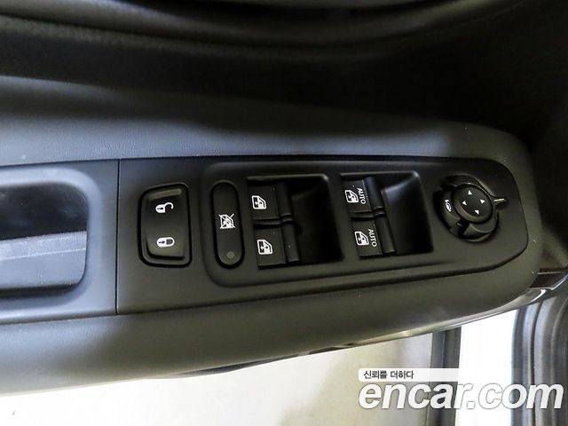 JEEP 레니게이드 1.3 리미티드 2022 - photo 13 - Import Corée du Sud | International Cars