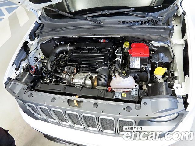 JEEP 레니게이드 1.3 리미티드 2022 - photo 19 - Import Corée du Sud | International Cars