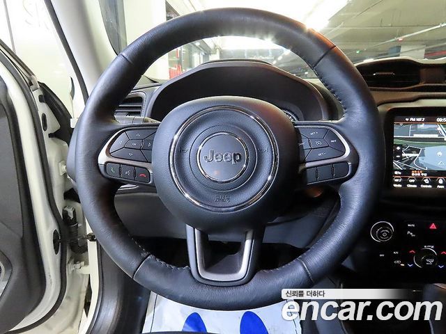 JEEP 레니게이드 1.3 리미티드 2022 - photo 8 - Import Corée du Sud | International Cars