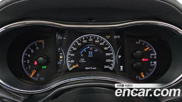 JEEP 그랜드 체로키 3.6 오버랜드 2021 - photo 11 - Import Corée du Sud | International Cars