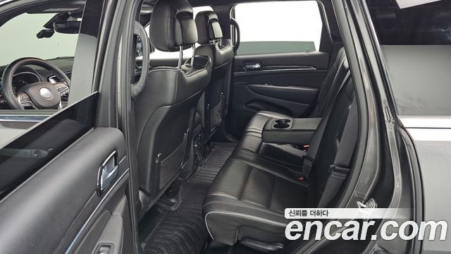 JEEP 그랜드 체로키 3.6 오버랜드 2021 - photo 16 - Import Corée du Sud | International Cars
