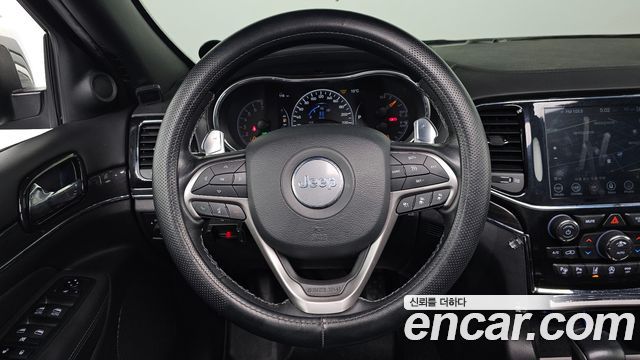 JEEP 그랜드 체로키 3.6 오버랜드 2021 - photo 19 - Import Corée du Sud | International Cars