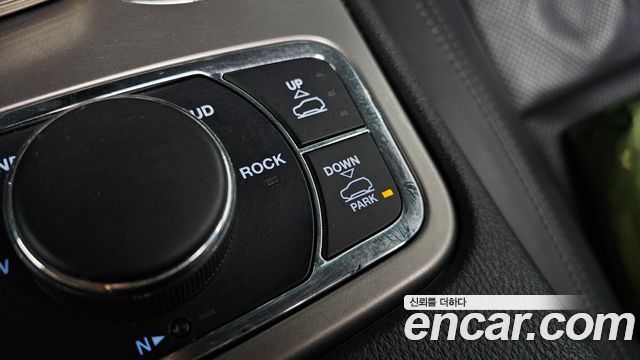 JEEP 그랜드 체로키 3.6 오버랜드 2021 - photo 30 - Import Corée du Sud | International Cars