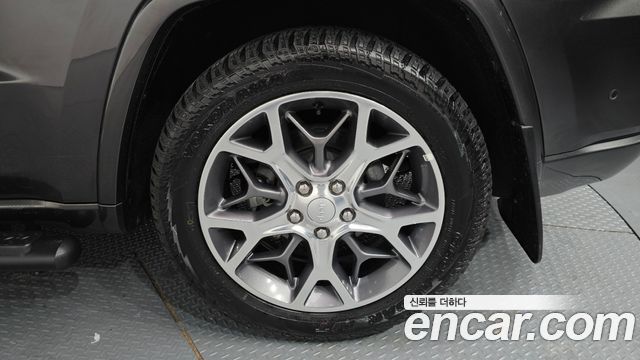 JEEP 그랜드 체로키 3.6 오버랜드 2021 - photo 7 - Import Corée du Sud | International Cars