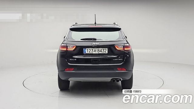 JEEP 컴패스 2세대 2.4 리미티드 AWD 2022 - photo 4 - Import Corée du Sud | International Cars