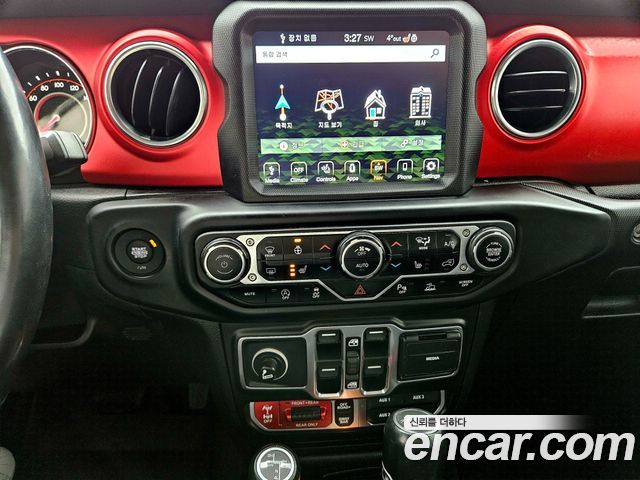 JEEP 글래디에이터 (JT) 3.6 루비콘 2021 - photo 18 - Import Corée du Sud | International Cars