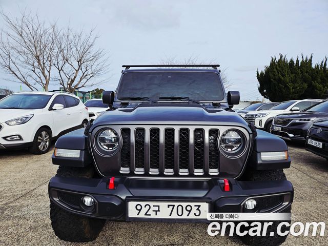 JEEP 글래디에이터 (JT) 3.6 루비콘 2021 - photo 21 - Import Corée du Sud | International Cars