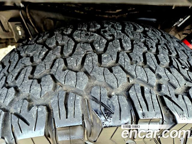 JEEP 글래디에이터 (JT) 3.6 루비콘 2021 - photo 24 - Import Corée du Sud | International Cars