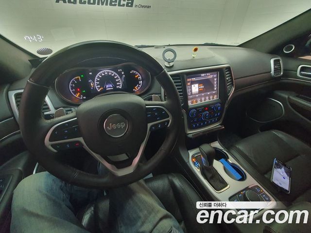 JEEP 그랜드 체로키 3.0 디젤 오버랜드서밋 2018 - photo 13 - Import Corée du Sud | International Cars