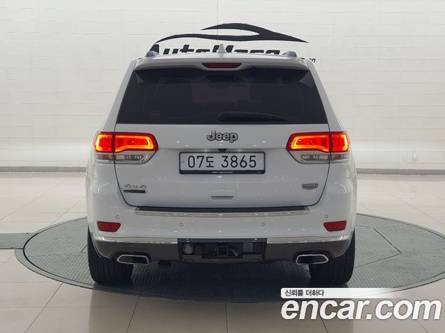JEEP 그랜드 체로키 3.0 디젤 오버랜드서밋 2018 - photo 5 - Import Corée du Sud | International Cars