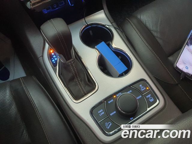 JEEP 그랜드 체로키 3.0 디젤 오버랜드서밋 2018 - photo 8 - Import Corée du Sud | International Cars