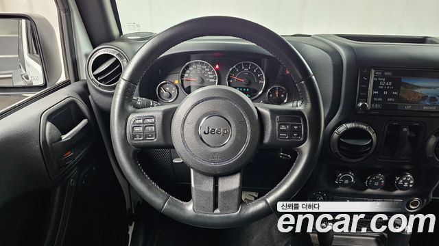 JEEP 랭글러 (JK) 3.6 Sport 2도어 2017 - photo 13 - Import Corée du Sud | International Cars