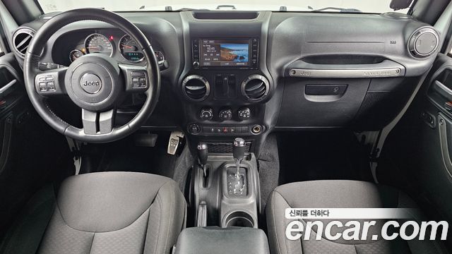 JEEP 랭글러 (JK) 3.6 Sport 2도어 2017 - photo 7 - Import Corée du Sud | International Cars