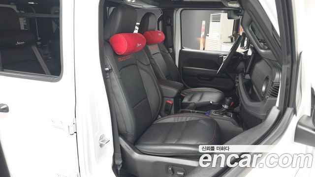 JEEP 랭글러 (JL) 2.0 루비콘 4도어 2025 - photo 16 - Import Corée du Sud | International Cars