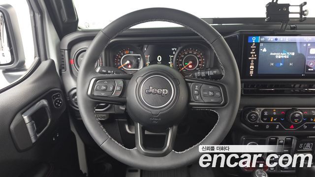 JEEP 랭글러 (JL) 2.0 루비콘 4도어 2025 - photo 19 - Import Corée du Sud | International Cars