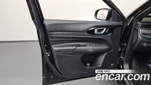JEEP 컴패스 2세대 S2.4 AWD 2022 - photo 14 - Import Corée du Sud | International Cars