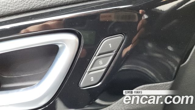 JEEP 컴패스 2세대 S2.4 AWD 2022 - photo 24 - Import Corée du Sud | International Cars