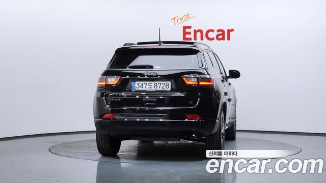 JEEP 컴패스 2세대 S2.4 AWD 2022 - photo 4 - Import Corée du Sud | International Cars
