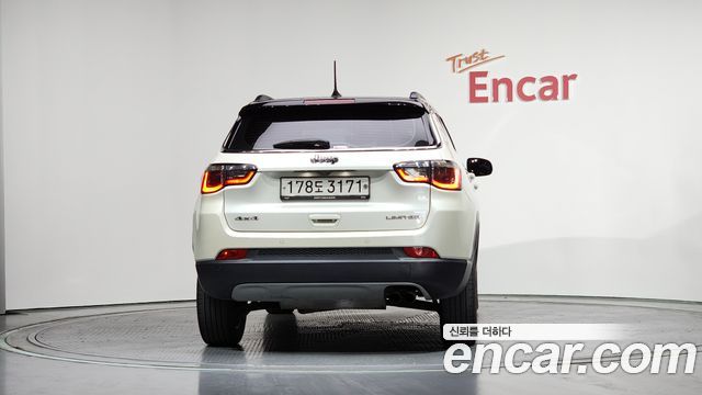 JEEP 컴패스 2세대 2.4 리미티드 AWD 2019 - photo 4 - Import Corée du Sud | International Cars