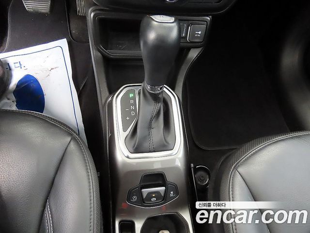 JEEP 레니게이드 1.6 디젤 리미티드 2020 - photo 10 - Import Corée du Sud | International Cars
