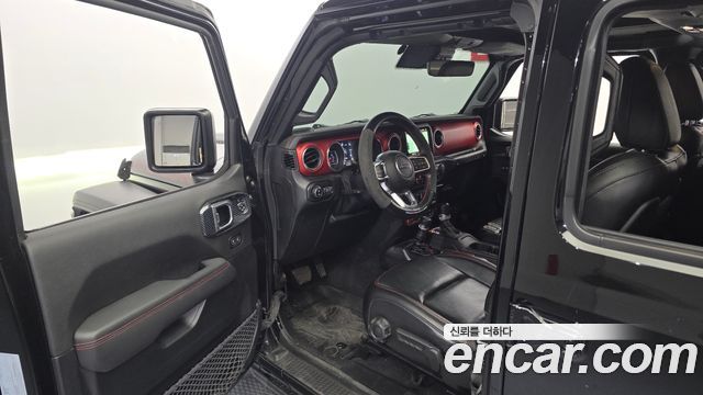JEEP 랭글러 (JL) 2.0 루비콘 파워 탑 4도어 2021 - photo 13 - Import Corée du Sud | International Cars