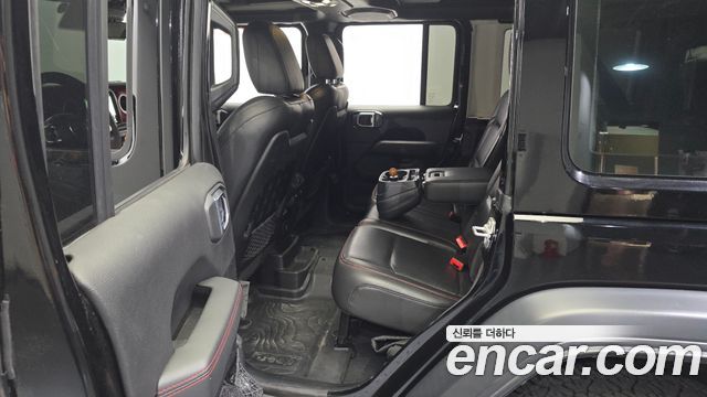 JEEP 랭글러 (JL) 2.0 루비콘 파워 탑 4도어 2021 - photo 16 - Import Corée du Sud | International Cars