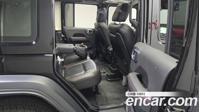 JEEP 랭글러 (JL) 2.0 루비콘 파워 탑 4도어 2021 - photo 17 - Import Corée du Sud | International Cars