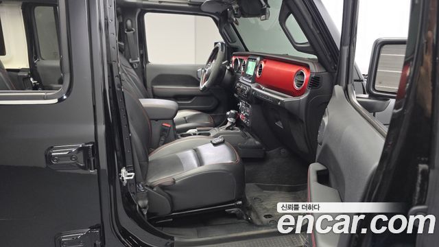 JEEP 랭글러 (JL) 2.0 루비콘 파워 탑 4도어 2021 - photo 18 - Import Corée du Sud | International Cars