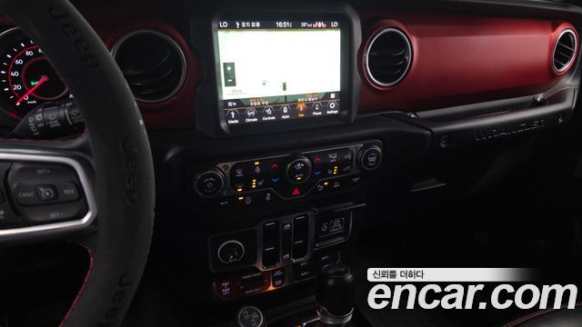 JEEP 랭글러 (JL) 2.0 루비콘 파워 탑 4도어 2021 - photo 22 - Import Corée du Sud | International Cars