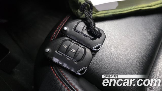JEEP 랭글러 (JL) 2.0 루비콘 파워 탑 4도어 2021 - photo 29 - Import Corée du Sud | International Cars