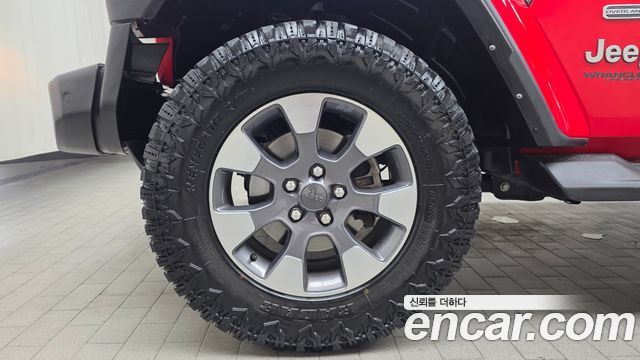 JEEP 랭글러 (JL) 2.0 오버랜드 4도어 2021 - photo 5 - Import Corée du Sud | International Cars