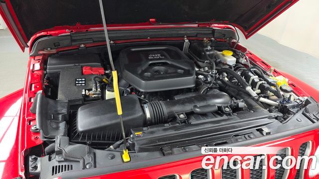 JEEP 랭글러 (JL) 2.0 오버랜드 4도어 2021 - photo 6 - Import Corée du Sud | International Cars