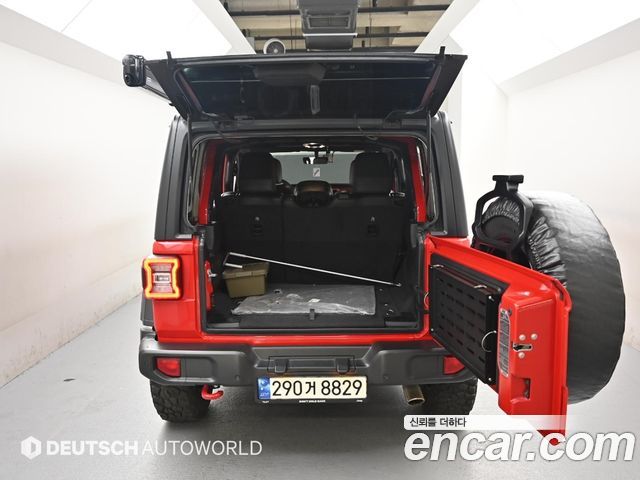 JEEP 랭글러 (JL) 2.0 루비콘 4도어 2021 - photo 19 - Import Corée du Sud | International Cars