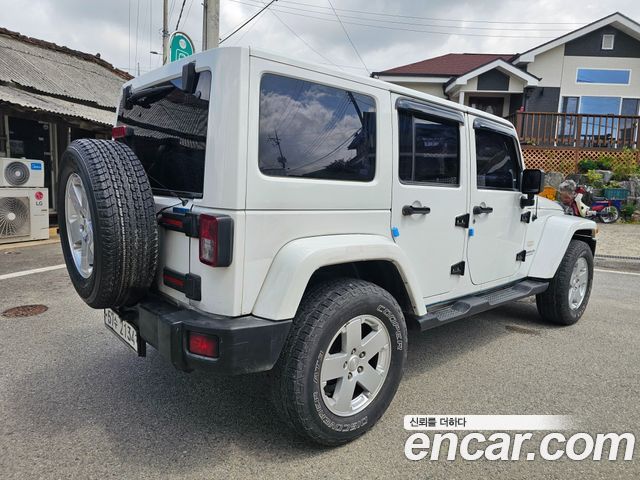 JEEP 랭글러 (JK) 2.8 디젤 사하라 4도어 2012 - photo 4 - Import Corée du Sud | International Cars