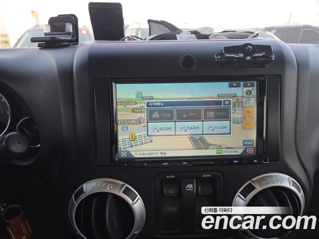 JEEP 랭글러 (JK) 2.8 디젤 루비콘 2도어 2011 - photo 12 - Import Corée du Sud | International Cars