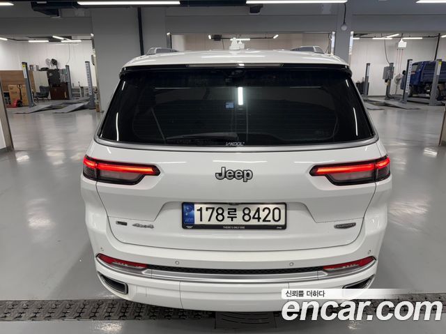 JEEP 그랜드 체로키(WL) L 3.6 서밋 리저브 2023 - photo 3 - Import Corée du Sud | International Cars
