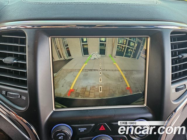 JEEP 그랜드 체로키 3.0 디젤 오버랜드 2015 - photo 15 - Import Corée du Sud | International Cars