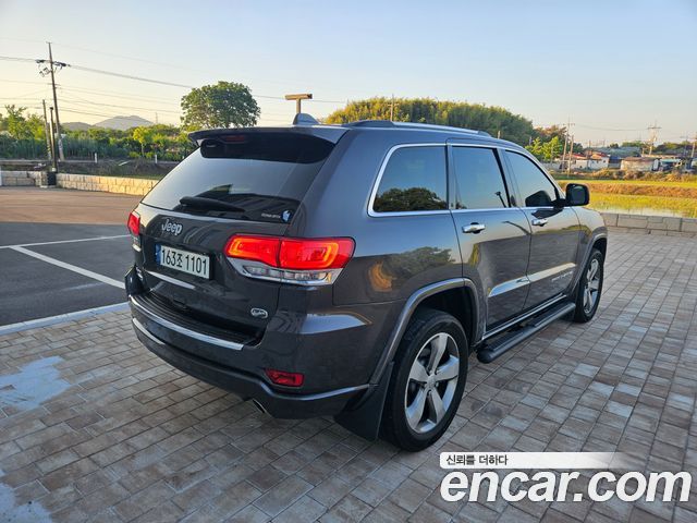 JEEP 그랜드 체로키 3.0 디젤 오버랜드 2015 - photo 6 - Import Corée du Sud | International Cars