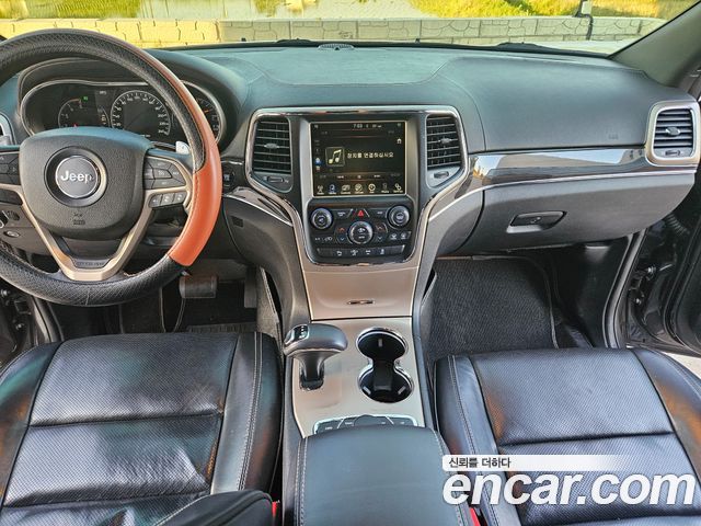 JEEP 그랜드 체로키 3.0 디젤 오버랜드 2015 - photo 7 - Import Corée du Sud | International Cars