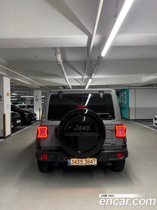 JEEP 랭글러 (JL) 2.0 오버랜드 파워 탑 4도어 2021 - photo 4 - Import Corée du Sud | International Cars