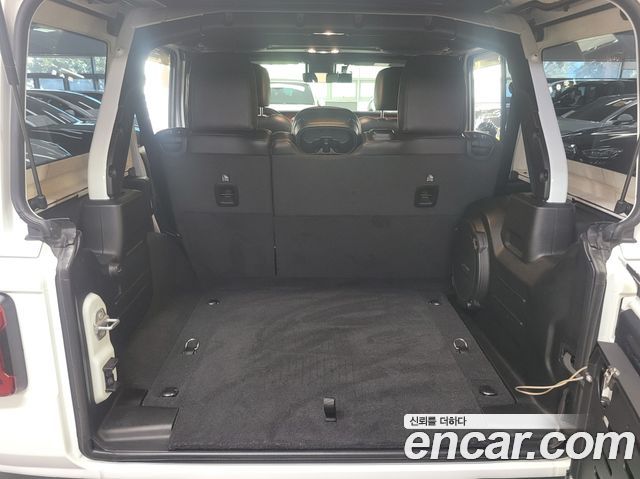 JEEP 랭글러 (JL) 2.0 루비콘 파워 탑 4도어 2023 - photo 17 - Import Corée du Sud | International Cars