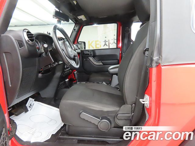 JEEP 랭글러 (JK) 3.6 Sport 2도어 2016 - photo 5 - Import Corée du Sud | International Cars