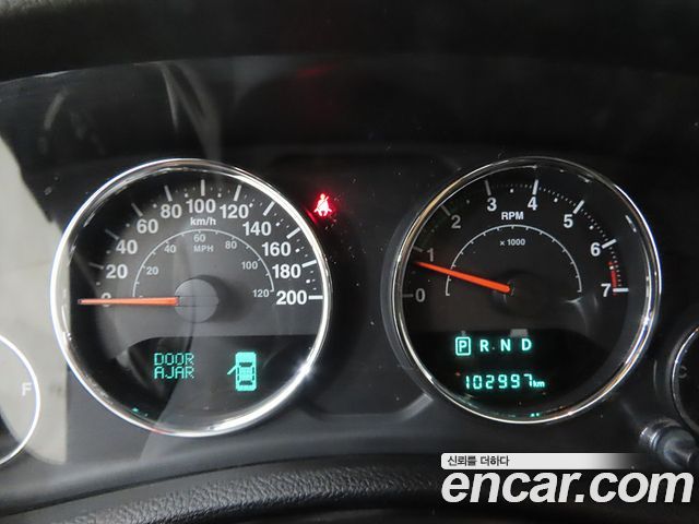 JEEP 랭글러 (JK) 3.6 Sport 2도어 2016 - photo 9 - Import Corée du Sud | International Cars