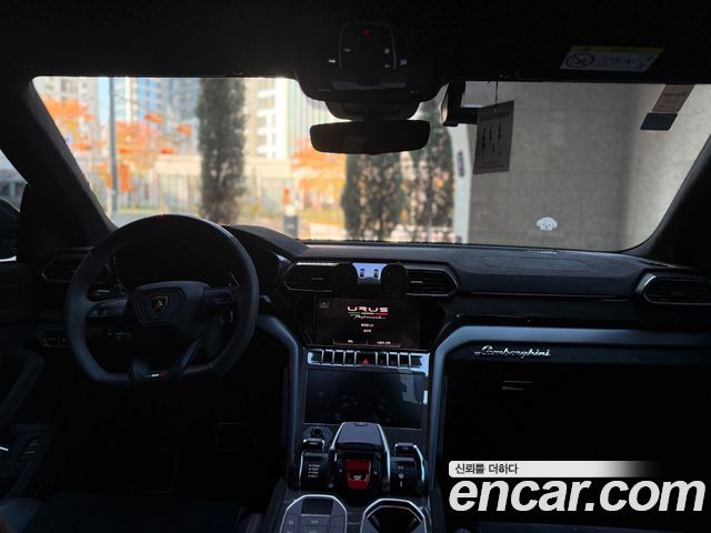 LAMBORGHINI Urus 4.0 V8 퍼포만테 2023 - photo 11 - Import Corée du Sud | International Cars