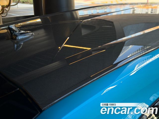 LAMBORGHINI Urus 4.0 V8 퍼포만테 2023 - photo 6 - Import Corée du Sud | International Cars