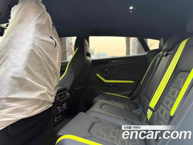 LAMBORGHINI Urus 4.0 V8 SE 2026 - photo 13 - Import Corée du Sud | International Cars